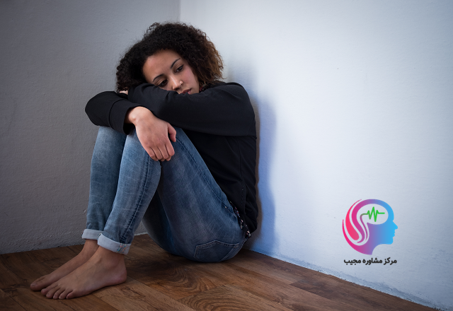 نشانه های افسردگی زنان را بیابید و به موقع درمان کنید